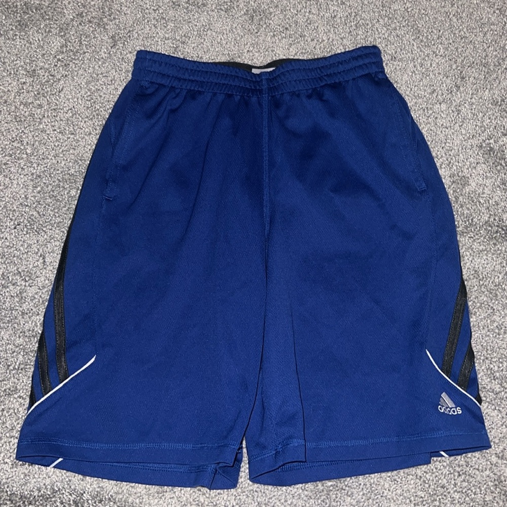 Boys Adidas basketball shorts size large